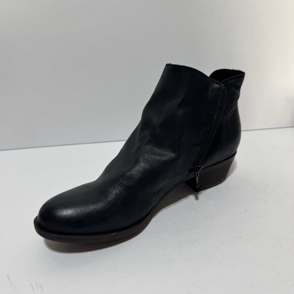 Lucky Brand Womens Banterr Ankle Boot Size 8.5 M - Picture 2 of 5